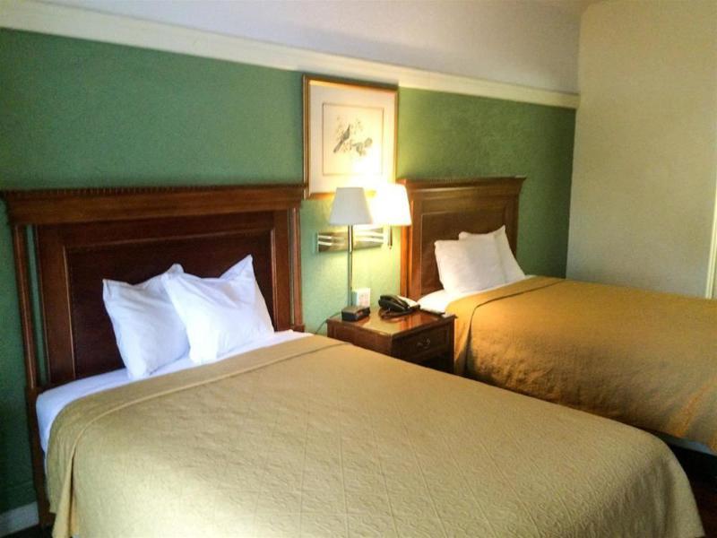 Hotel M Morgantown - Wvu Area מראה חיצוני תמונה